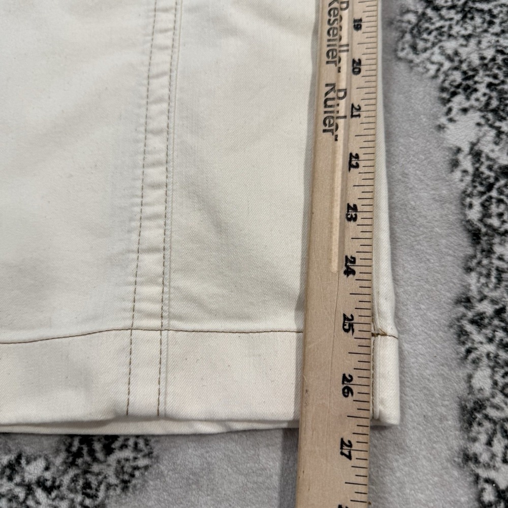 Chicos Straight Leg Ankle Utility Pants Womens Sz 12 White Stretch Crop Pockets - Picture 9 of 15